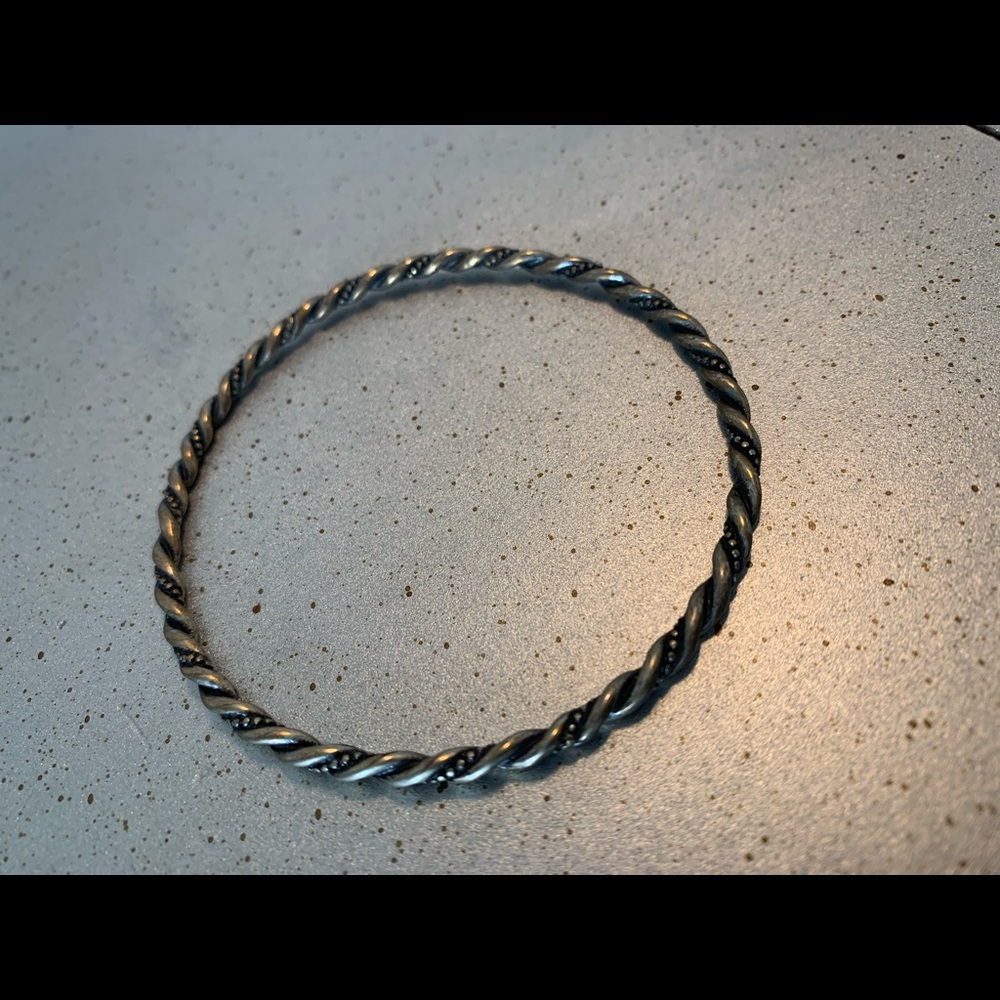 Bracelets - Picture 2 of 2